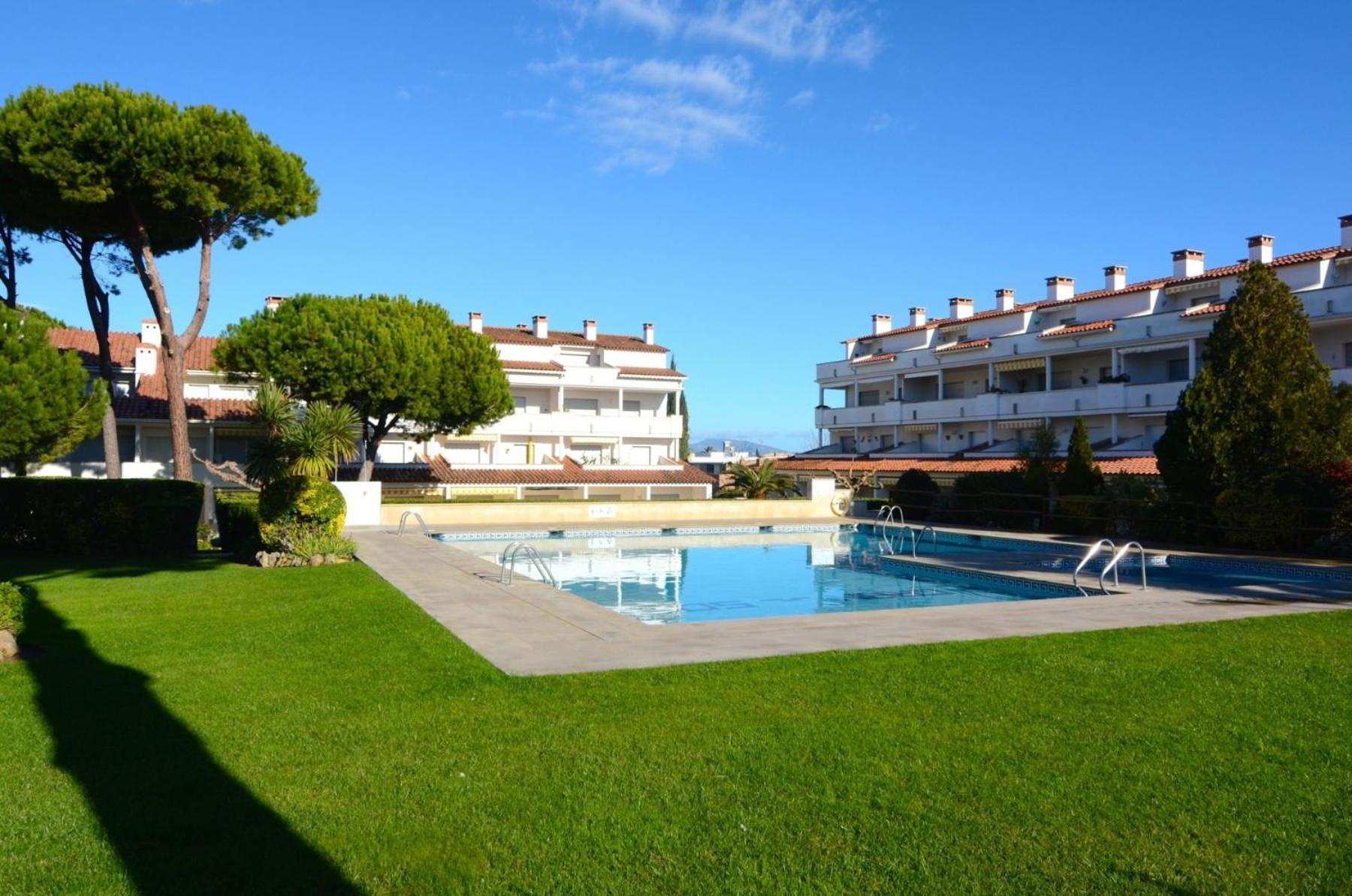 Gran Sol - Apartamentos L' Escala Esterno foto